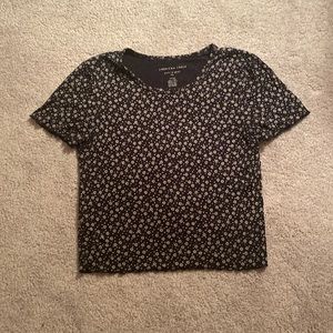 Women’s black American Eagle top
